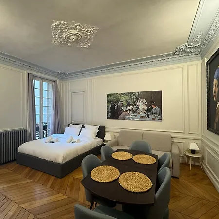 Elysée-concorde, Royale- 6 People *